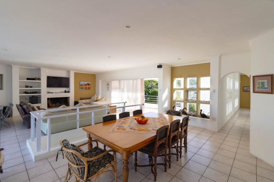 5 Bedroom Property for Sale in Vermont Western Cape
